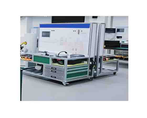 新能源汽車科學(xué)與工程實訓(xùn)室