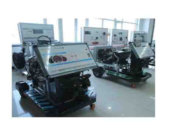 汽車維修工培訓(xùn)學(xué)校設(shè)備有哪些？