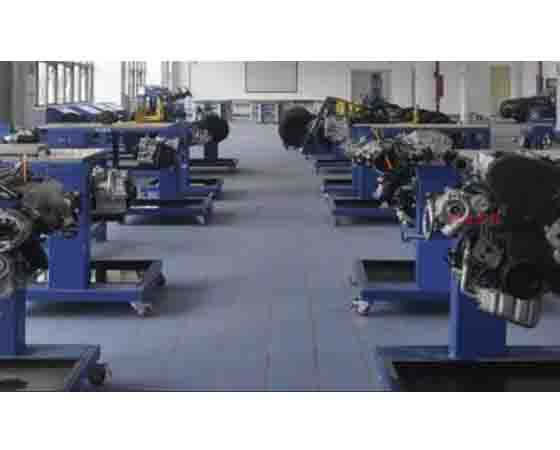 汽車實訓室文化：塑造行業(yè)未來，提升學生實踐與就業(yè)競爭力